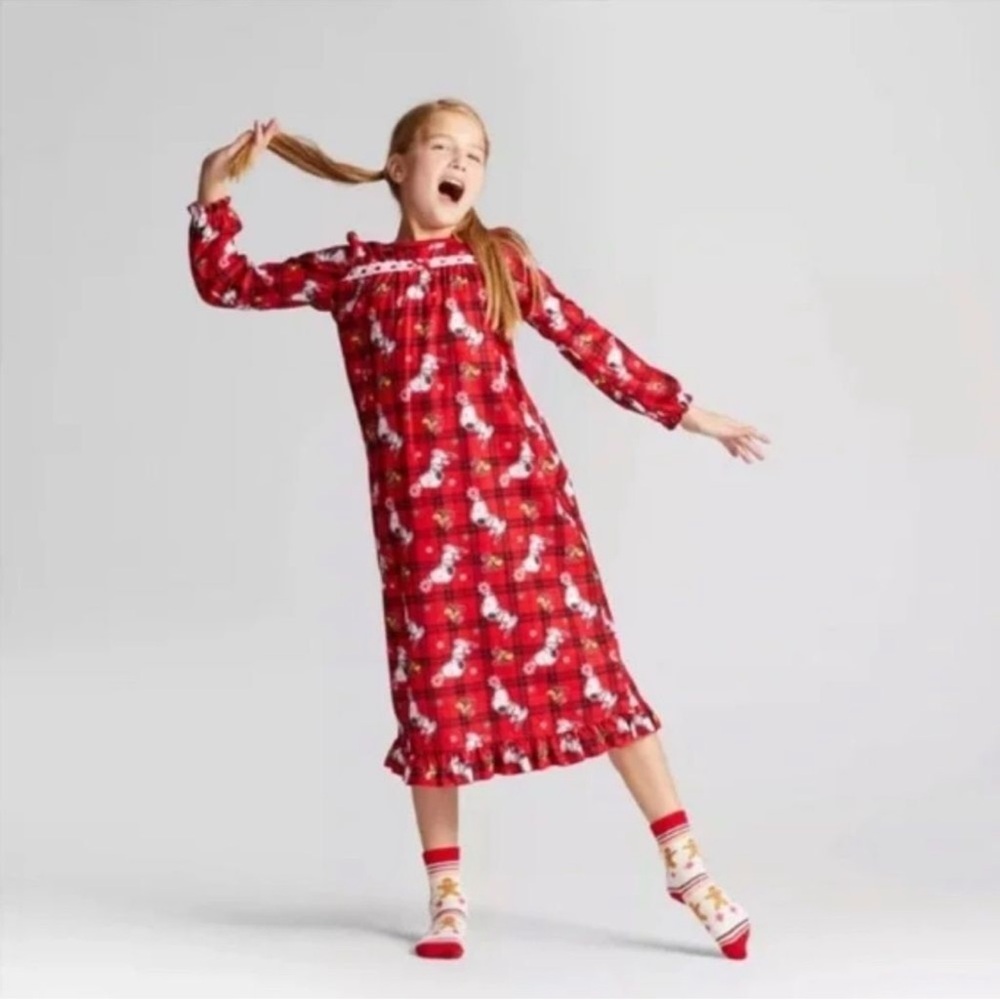 Peanuts Snoopy Dog Flannel Nightgown Size Small NWT